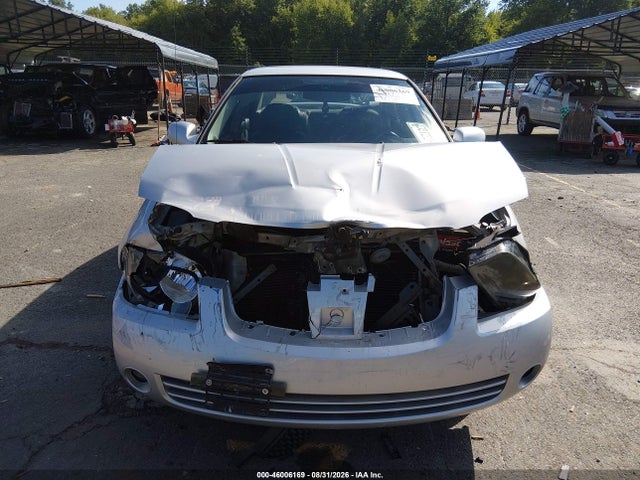 2005 Nissan Sentra 1.8s მანქანა იყიდება აუქციონზე, vin: 3N1CB51D95L586894, აუქციონის ნომერი: 46006169