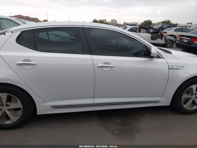 2015 Kia Optima Hybrid მანქანა იყიდება აუქციონზე, vin: KNAGM4AD1F5083880, აუქციონის ნომერი: 46006193