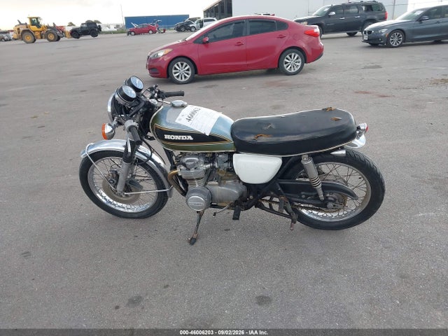 1975 Hond Cb550 მანქანა იყიდება აუქციონზე, vin: CB5501222047, აუქციონის ნომერი: 46006203
