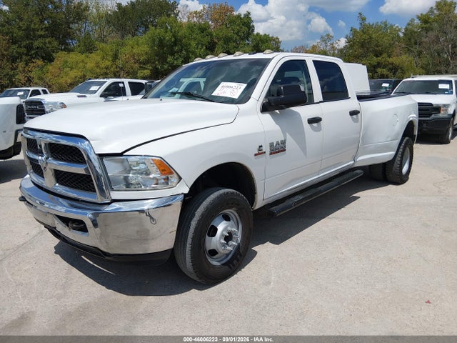 3C63RRGLXHG786251 RAM 3500 Tradesman 4x4 8&#039; Box