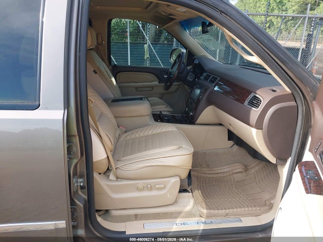 2013 Gmc Yukon Xl 1500 Denali მანქანა იყიდება აუქციონზე, vin: 1GKS2MEF9DR312217, აუქციონის ნომერი: 46006274