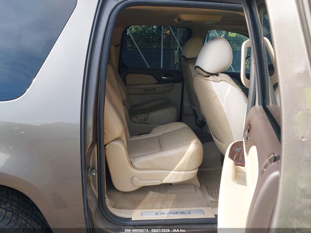 2013 Gmc Yukon Xl 1500 Denali მანქანა იყიდება აუქციონზე, vin: 1GKS2MEF9DR312217, აუქციონის ნომერი: 46006274