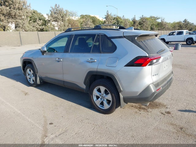 Продажа на аукционе авто 2020 Toyota Rav4 Xle, vin: 2T3W1RFV2LW084224, номер лота: 46006291