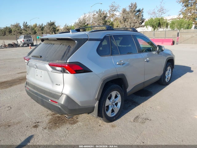 Продажа на аукционе авто 2020 Toyota Rav4 Xle, vin: 2T3W1RFV2LW084224, номер лота: 46006291