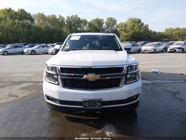 46006308 :رقم المزاد ، 1GNSKJKC9FR290332 vin ، 2015 Chevrolet Suburban 1500 Lt مزاد بيع