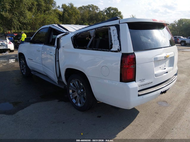 46006308 :رقم المزاد ، 1GNSKJKC9FR290332 vin ، 2015 Chevrolet Suburban 1500 Lt مزاد بيع