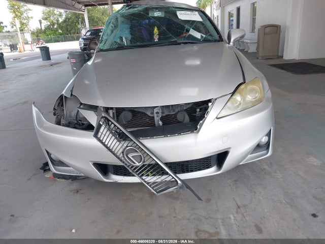 46006320 :رقم المزاد ، JTHBF5C22B5152366 vin ، 2011 Lexus Is 250 مزاد بيع