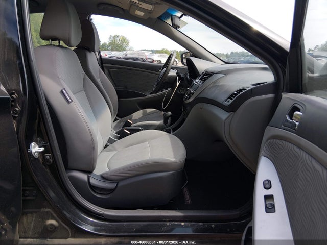 2013 Hyundai Accent Gls მანქანა იყიდება აუქციონზე, vin: KMHCU4AE0DU577432, აუქციონის ნომერი: 46006331