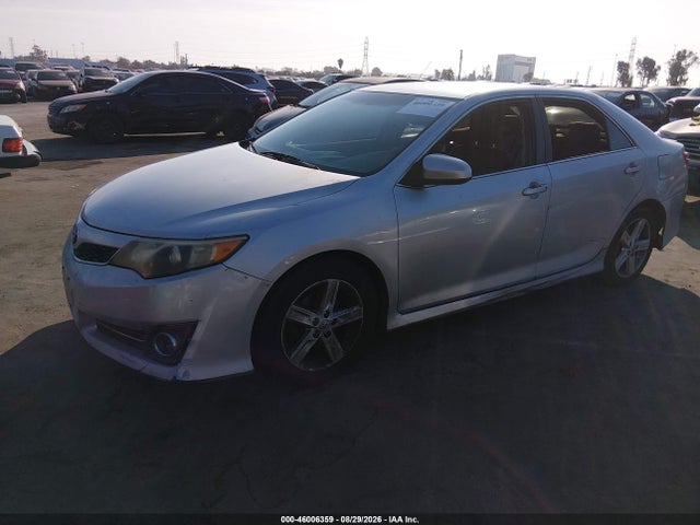 Toyota CAMRY SE 2014 4T1BF1FK8EU824328 Image 2