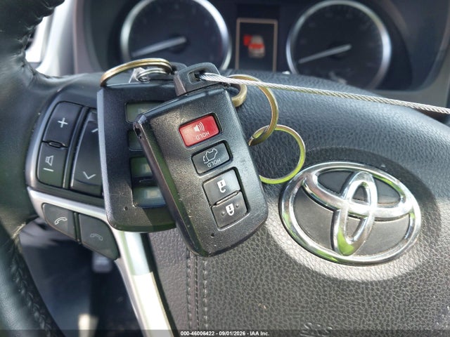 5TDDZRFH5HS428843 Toyota Highlander Limited Platinum