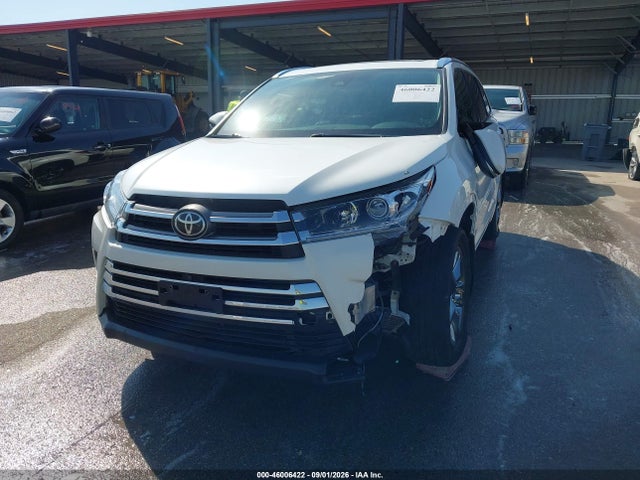 5TDDZRFH5HS428843 Toyota Highlander Limited Platinum