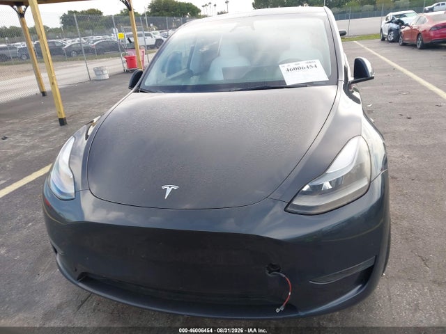 Продажа на аукционе авто 2024 Tesla Model Y Long Range Single Motor Rear-wheel Drive/rwd, vin: 7SAYGDED3RF039636, номер лота: 46006454