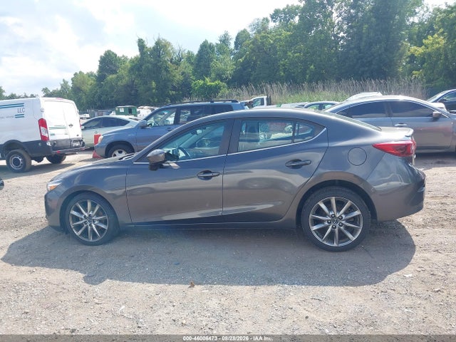 Продаж на аукціоні авто 2018 Mazda Mazda3 Grand Touring, vin: 3MZBN1W39JM174159, номер лоту: 46006473