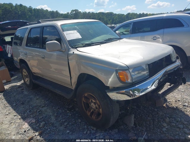 46006476 :رقم المزاد ، JT3GN86R6Y0138968 vin ، 2000 Toyota 4runner Sr5 V6 مزاد بيع