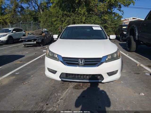 46006502 :رقم المزاد ، 1HGCR2F56FA199500 vin ، 2015 Honda Accord Sport مزاد بيع