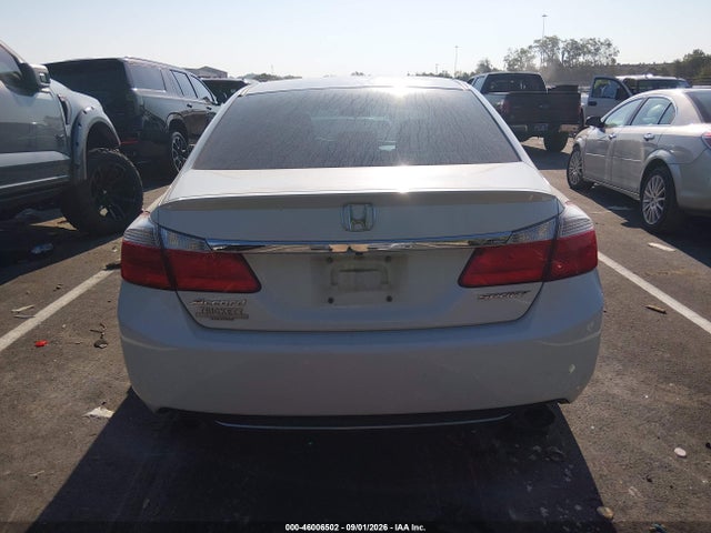 46006502 :رقم المزاد ، 1HGCR2F56FA199500 vin ، 2015 Honda Accord Sport مزاد بيع