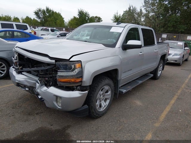 2018 Chevrolet Silverado 1500 2lt მანქანა იყიდება აუქციონზე, vin: 3GCUKREC2JG233331, აუქციონის ნომერი: 46006564