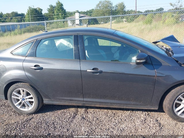 46006565 :رقم المزاد ، 1FADP3F21HL331841 vin ، 2017 Ford Focus Se مزاد بيع