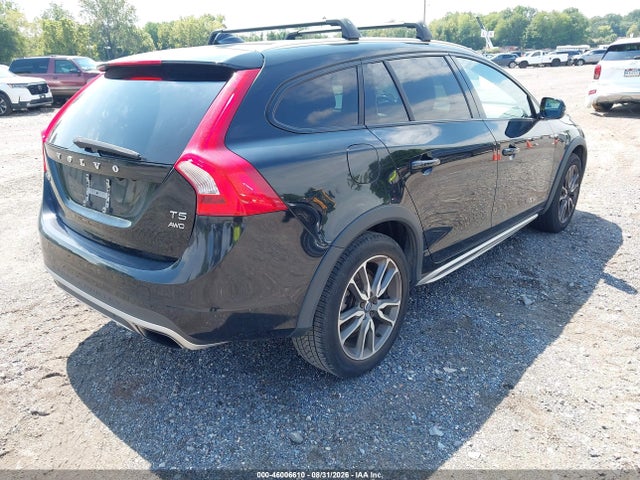 Aukcja sprzedaży 2015 Volvo V60 Cross Country T5, vin: YV4612HK9F1001589, numer aukcji: 46006610