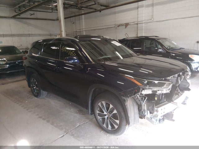 Aukcja sprzedaży 2021 Toyota Highlander Xle, vin: 5TDGZRAH4MS032790, numer aukcji: 46006611