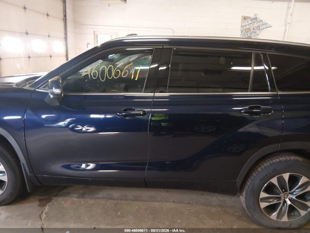 Aukcja sprzedaży 2021 Toyota Highlander Xle, vin: 5TDGZRAH4MS032790, numer aukcji: 46006611