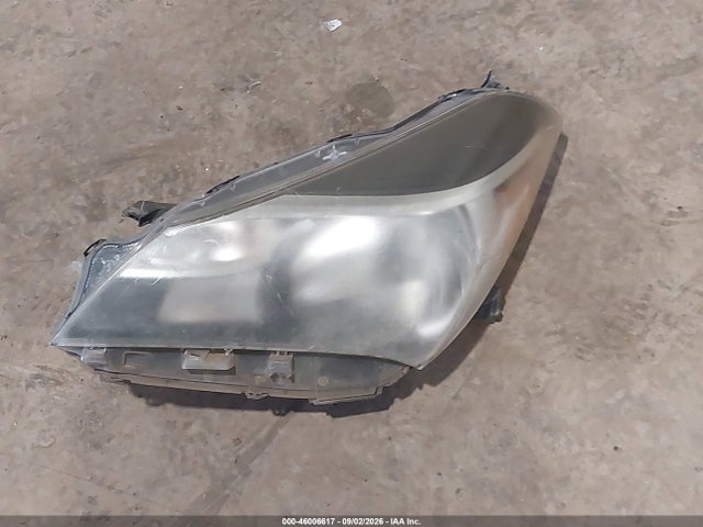 46006617 :رقم المزاد ، VNKJTUD33FA018526 vin ، 2015 Toyota Yaris Le مزاد بيع