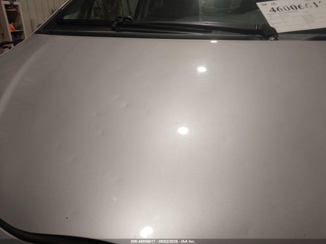 46006617 :رقم المزاد ، VNKJTUD33FA018526 vin ، 2015 Toyota Yaris Le مزاد بيع