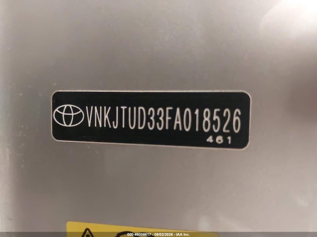46006617 :رقم المزاد ، VNKJTUD33FA018526 vin ، 2015 Toyota Yaris Le مزاد بيع