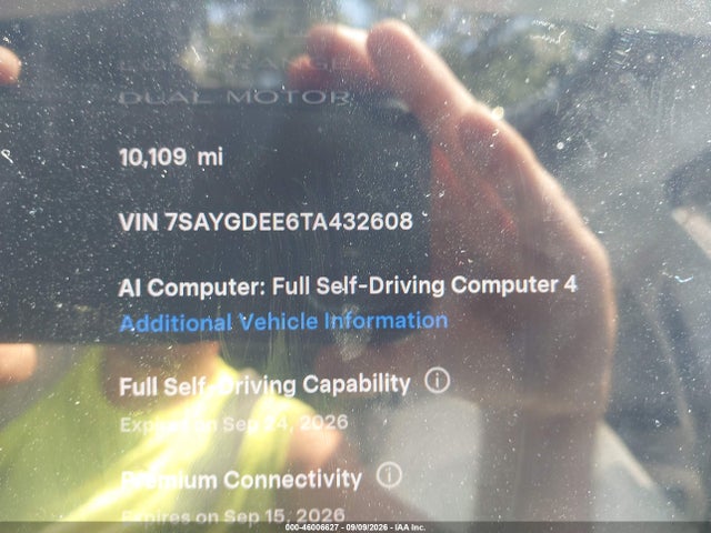 7SAYGDEE6TA432608 Tesla Model Y All-wheel Drive/long Range Launch Series/premium All-wheel Drive