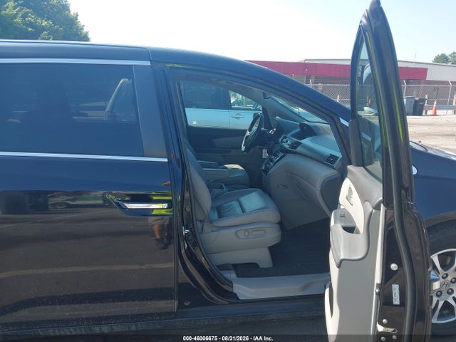 46006675 :رقم المزاد ، 5FNRL5H69BB101806 vin ، 2011 Honda Odyssey Ex-l مزاد بيع
