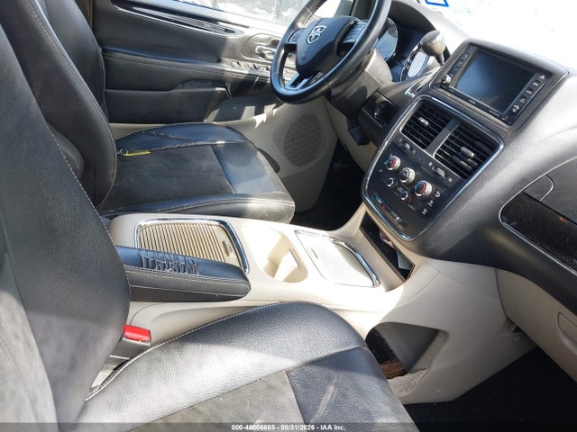 46006685 :رقم المزاد ، 2C4RDGCG5KR595563 vin ، 2019 Dodge Grand Caravan Sxt مزاد بيع