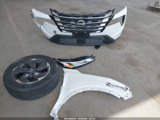 2024 Nissan Rogue Sv Fwd მანქანა იყიდება აუქციონზე, vin: 5N1BT3BA7RC707997, აუქციონის ნომერი: 46006702