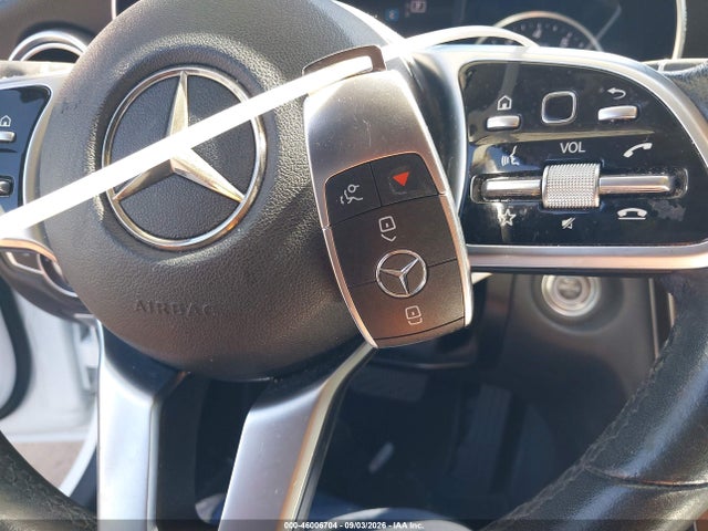 46006704 :رقم المزاد ، 55SWF8DB1KU315041 vin ، 2019 Mercedes-benz C 300 مزاد بيع