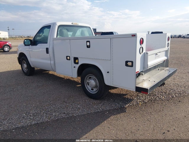 46006752 :رقم المزاد ، 1FDBF2A62GED02453 vin ، 2016 Ford F-250 Xl مزاد بيع