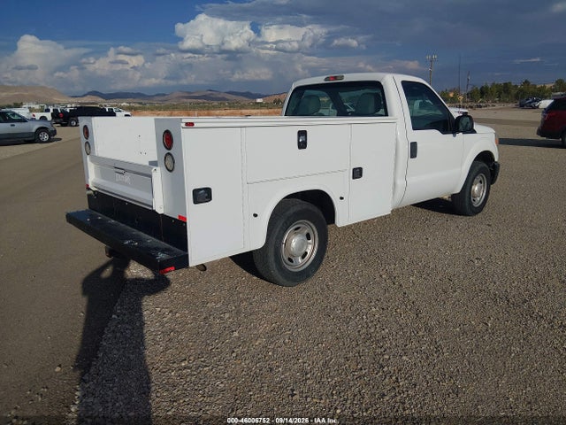 46006752 :رقم المزاد ، 1FDBF2A62GED02453 vin ، 2016 Ford F-250 Xl مزاد بيع