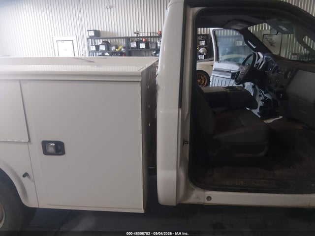 46006752 :رقم المزاد ، 1FDBF2A62GED02453 vin ، 2016 Ford F-250 Xl مزاد بيع