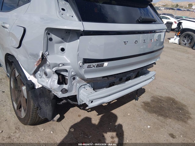 46006757 :رقم المزاد ، YV4EK3ZK3SS149206 vin ، 2025 Volvo Ex30 Plus Twin Motor Performance, Fully Electric مزاد بيع