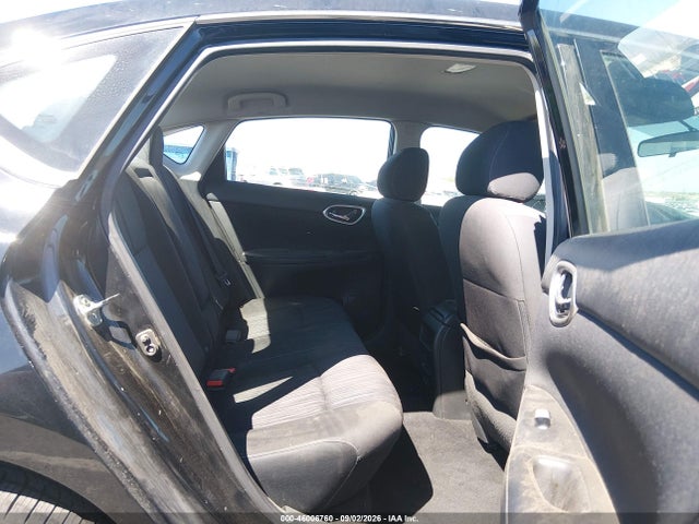 3N1AB7AP1JY240235 Nissan SENTRA SV