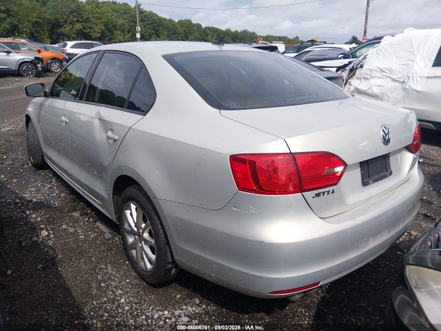 2011 Volkswagen Jetta 2.5l Se მანქანა იყიდება აუქციონზე, vin: 3VWDZ7AJ5BM320175, აუქციონის ნომერი: 46006761