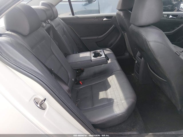 2011 Volkswagen Jetta 2.5l Se მანქანა იყიდება აუქციონზე, vin: 3VWDZ7AJ5BM320175, აუქციონის ნომერი: 46006761