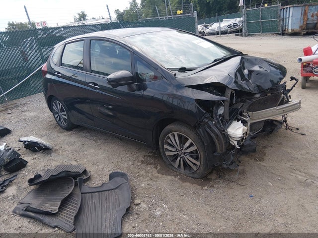 46006762 :رقم المزاد ، 3HGGK5G80FM739409 vin ، 2015 Honda Fit Ex مزاد بيع