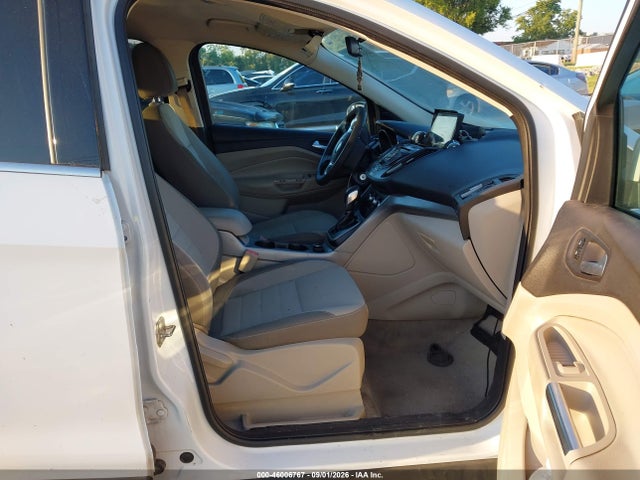 46006767 :رقم المزاد ، 1FMCU9G96DUB56273 vin ، 2013 Ford Escape Se مزاد بيع