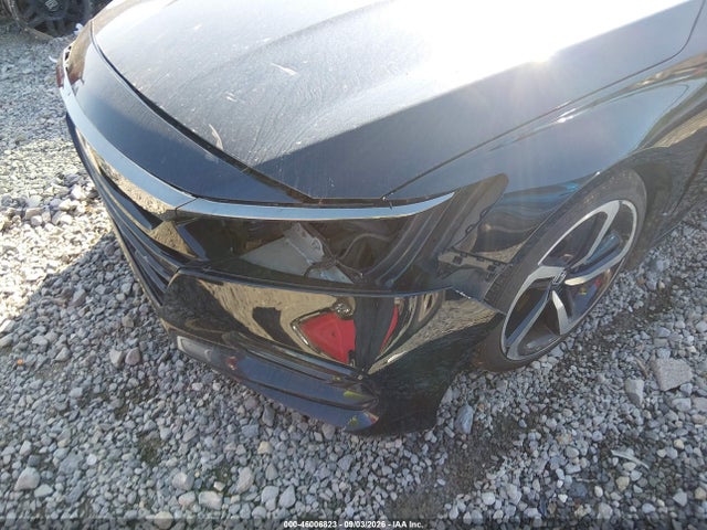 46006823 :رقم المزاد ، 1HGCV1F37JA000421 vin ، 2018 Honda Accord Sport مزاد بيع