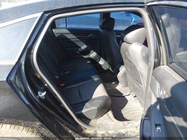 46006823 :رقم المزاد ، 1HGCV1F37JA000421 vin ، 2018 Honda Accord Sport مزاد بيع