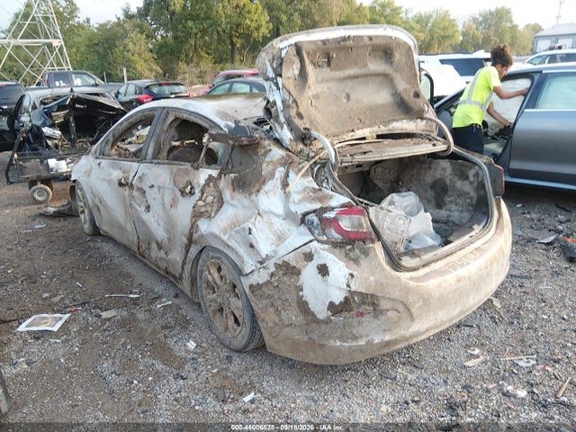 46006825 :رقم المزاد ، 1G1BC5SM5K7135622 vin ، 2019 Chevrolet Cruze Ls مزاد بيع