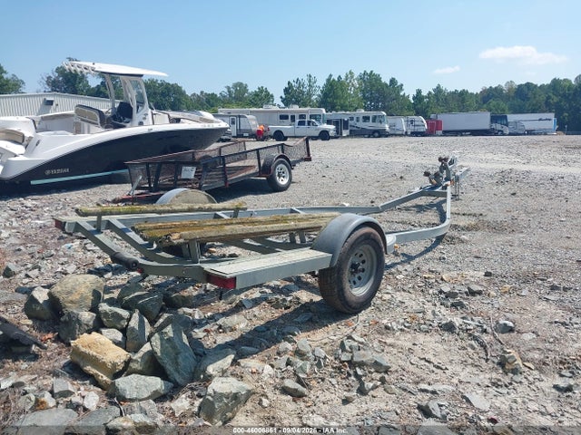 2001 Trailstar Boat Trailer მანქანა იყიდება აუქციონზე, vin: 4TM15CH1X1B001018, აუქციონის ნომერი: 46006861