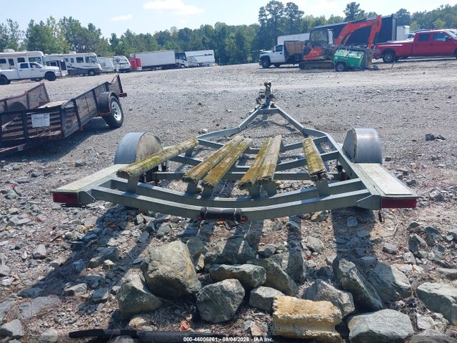 2001 Trailstar Boat Trailer მანქანა იყიდება აუქციონზე, vin: 4TM15CH1X1B001018, აუქციონის ნომერი: 46006861