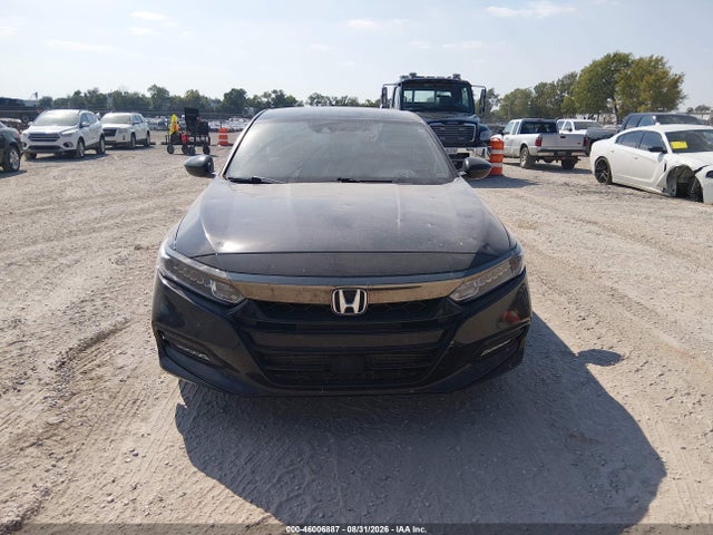 46006887 :رقم المزاد ، 1HGCV1F36JA133266 vin ، 2018 Honda Accord Sport مزاد بيع