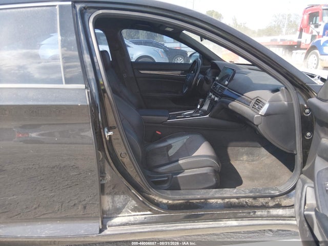 46006887 :رقم المزاد ، 1HGCV1F36JA133266 vin ، 2018 Honda Accord Sport مزاد بيع