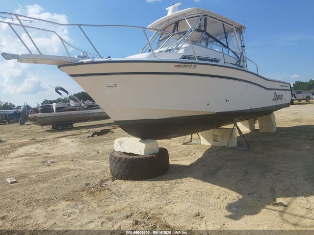 Продаж на аукціоні авто 1998 Grady White Legacy--boat And Motor/no Trailer, vin: NTLEA596E898, номер лоту: 46006902